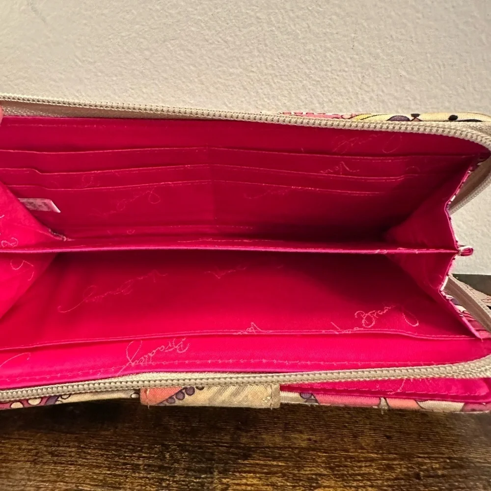 Vera‎ Bradley Paisley Meets Plaid Large Wallet